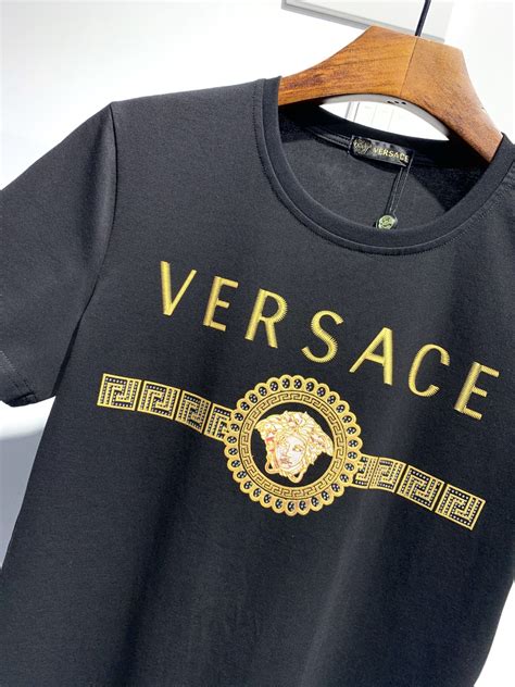 versace t-shirt michelangelo|Men's Designer Polos & Luxury T.